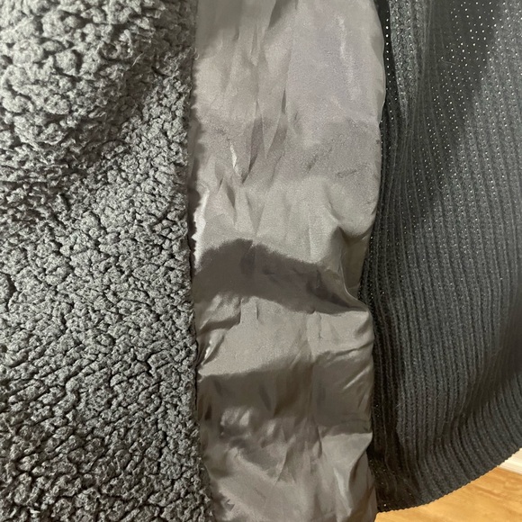 NWOT Soft Surroundings Faux Fur Sweater Vest - Picture 5 of 8